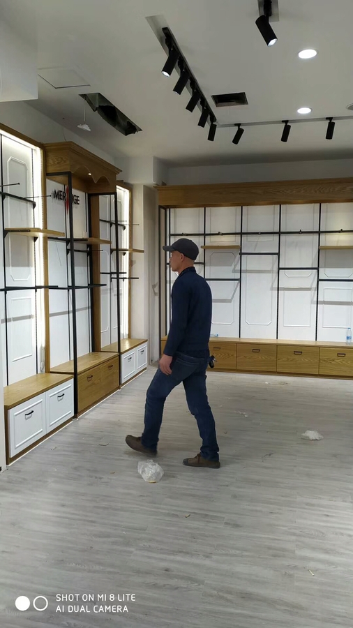 内衣展柜案例 (3).jpg